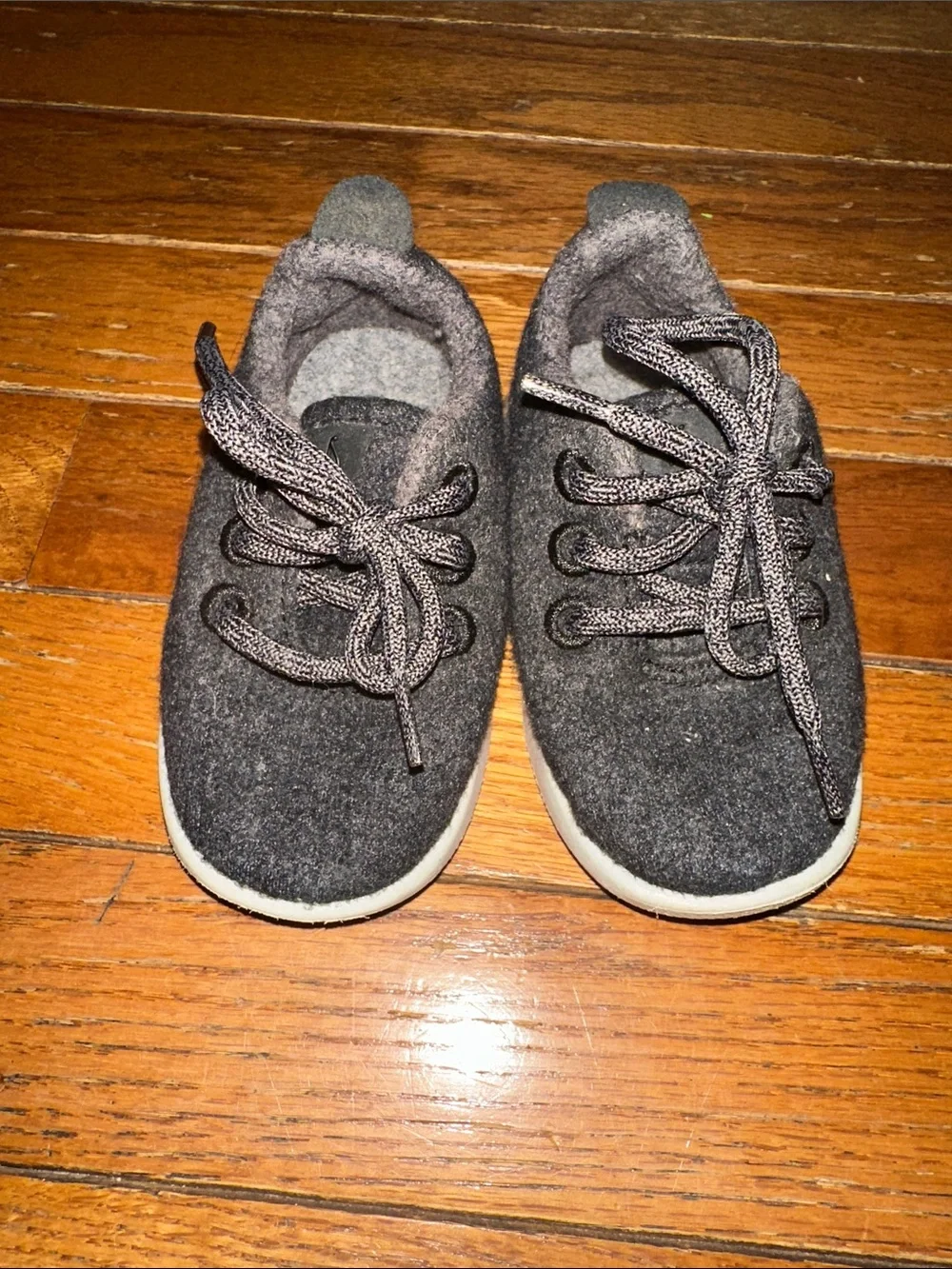 Allbirds Dark Gray Wool Lace Up Sneakers Toddler 5